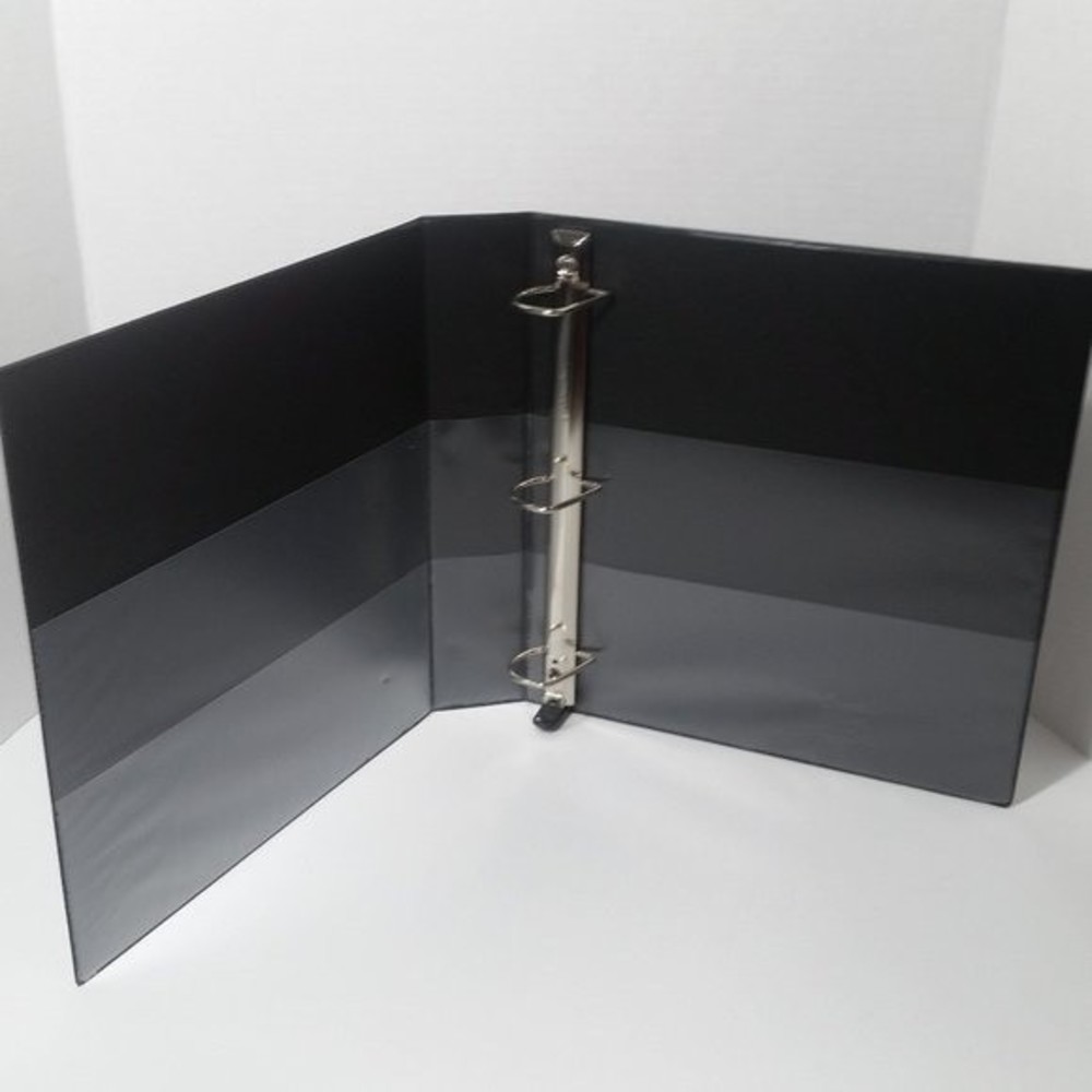 Avery Heavy Duty 3 Ring Binder 1.5" Black